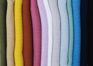 30CM CANDY FLOSS  REMNANT CHUNKY CABLE JUMPER KNIT FABRIC SALE