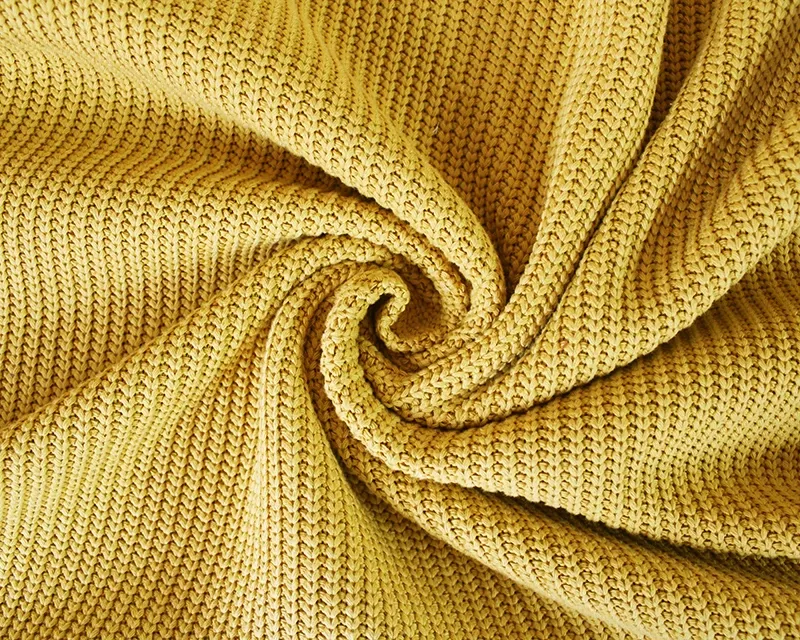 30CM CANDY FLOSS  REMNANT CHUNKY CABLE JUMPER KNIT FABRIC SALE