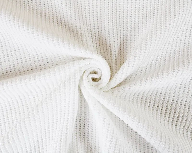 30CM CANDY FLOSS  REMNANT CHUNKY CABLE JUMPER KNIT FABRIC SALE