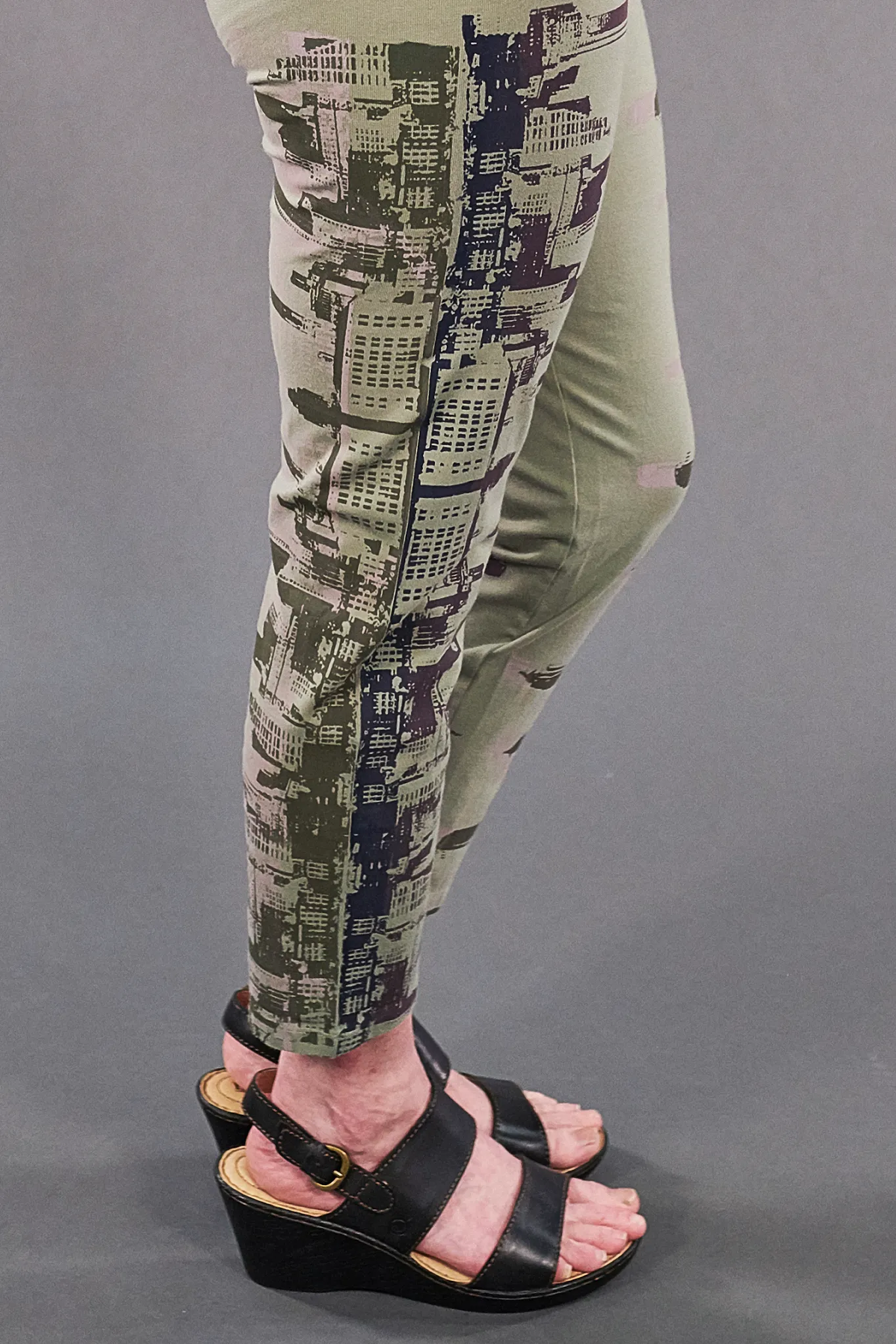 3167 Crop Legging Lichen-P