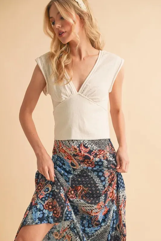 Aemi Co V-Neck Cap Sleeve Cropped Top