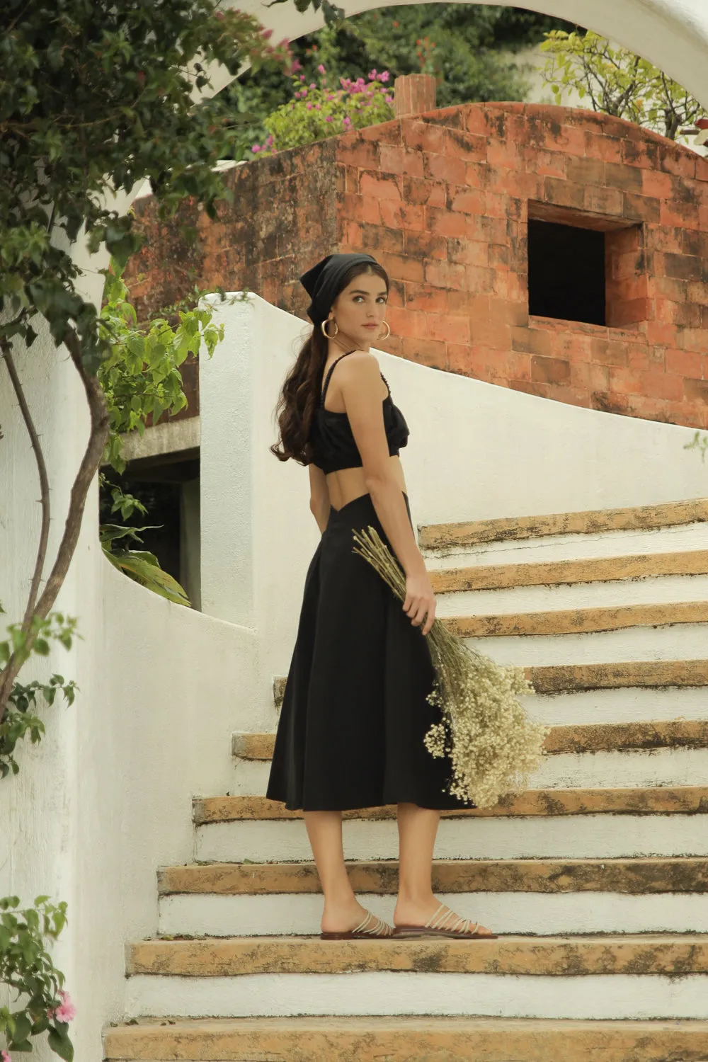 AGNES SET Gathered Crop Top with Midi Skirt (Black Linen)