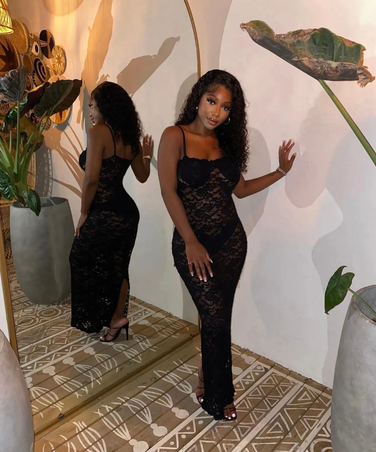 “All a dream” Lace Dress