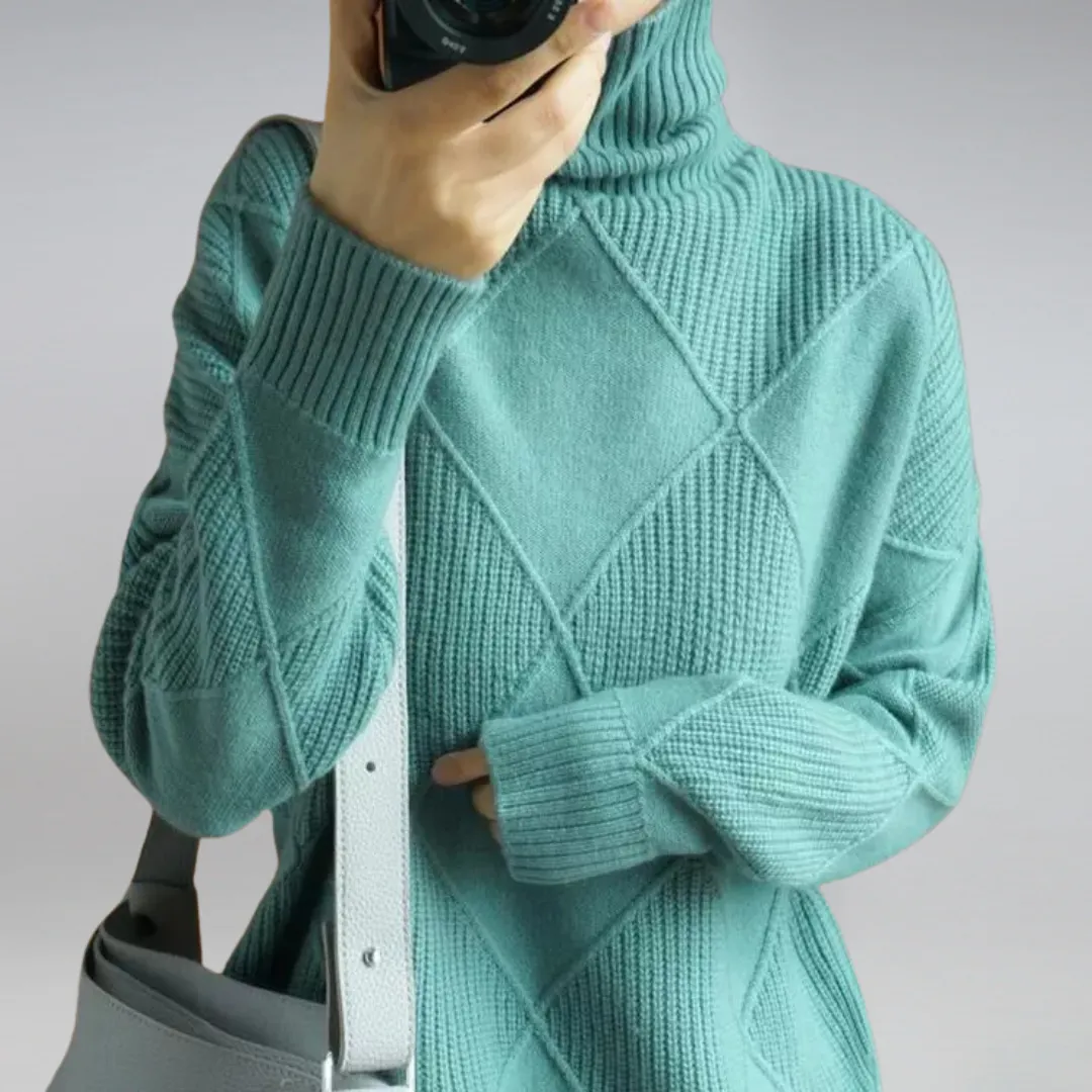 Amaria - Elegant Warm Pullover