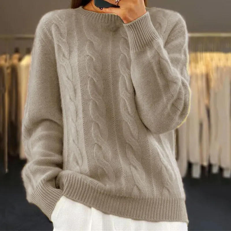 BETTY | WARM KNITTED SWEATER