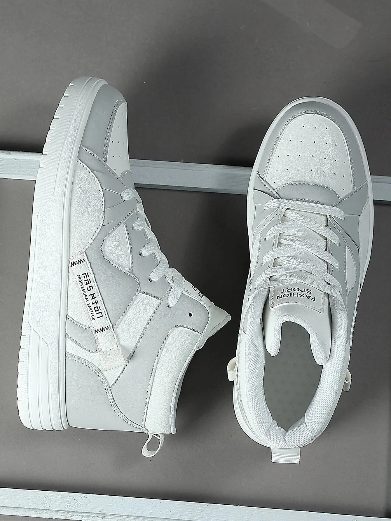 Breathable Women's Casual Sports Sneakers