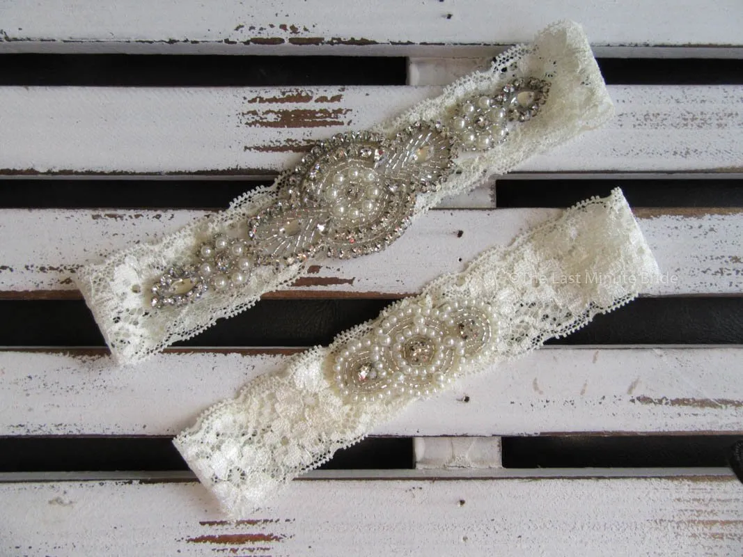 Bridal Garter Style: Hopelessly Devoted (Set)