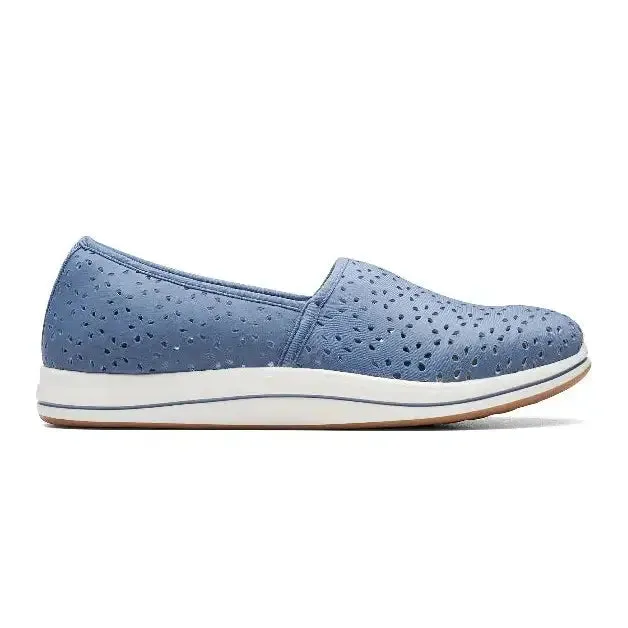 Clarks Women's Breeze Emily Blue Textile 26177215