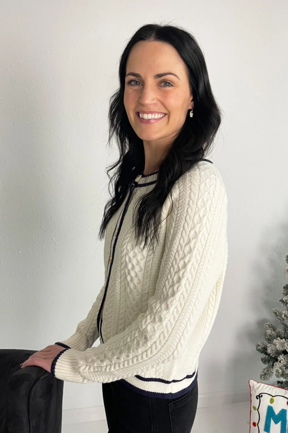 Contrast Hem Cable Knit Cardigan