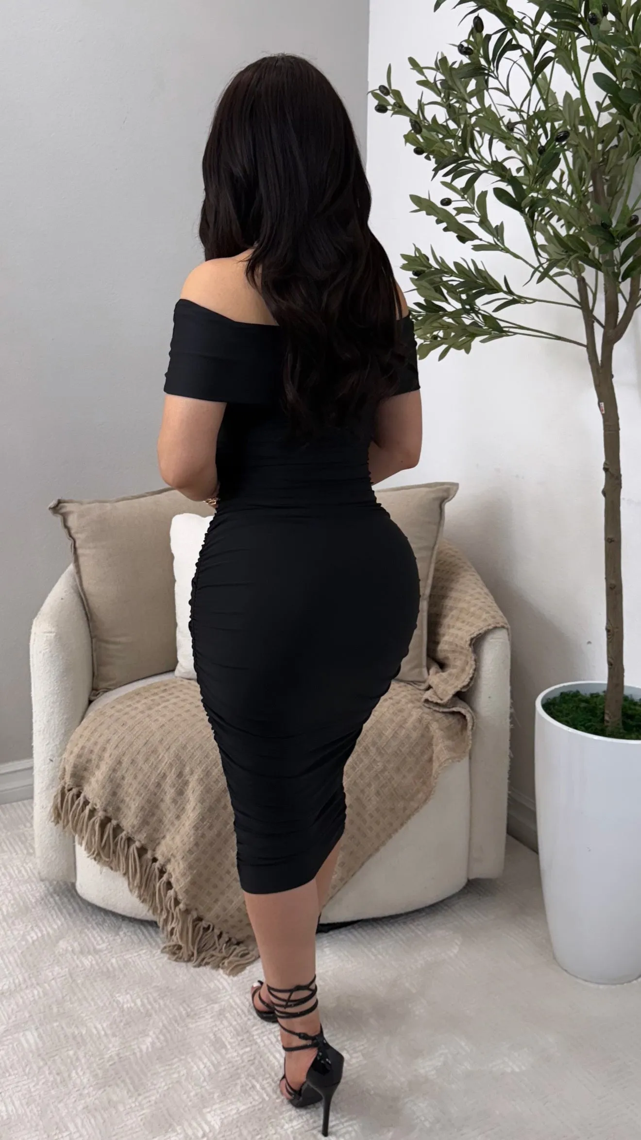GABRIELA  BLACK DRESS