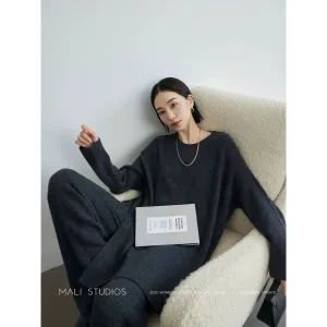 High-Weight Knit Suit