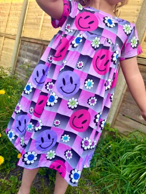 I love the 90's Smock dress - Kids