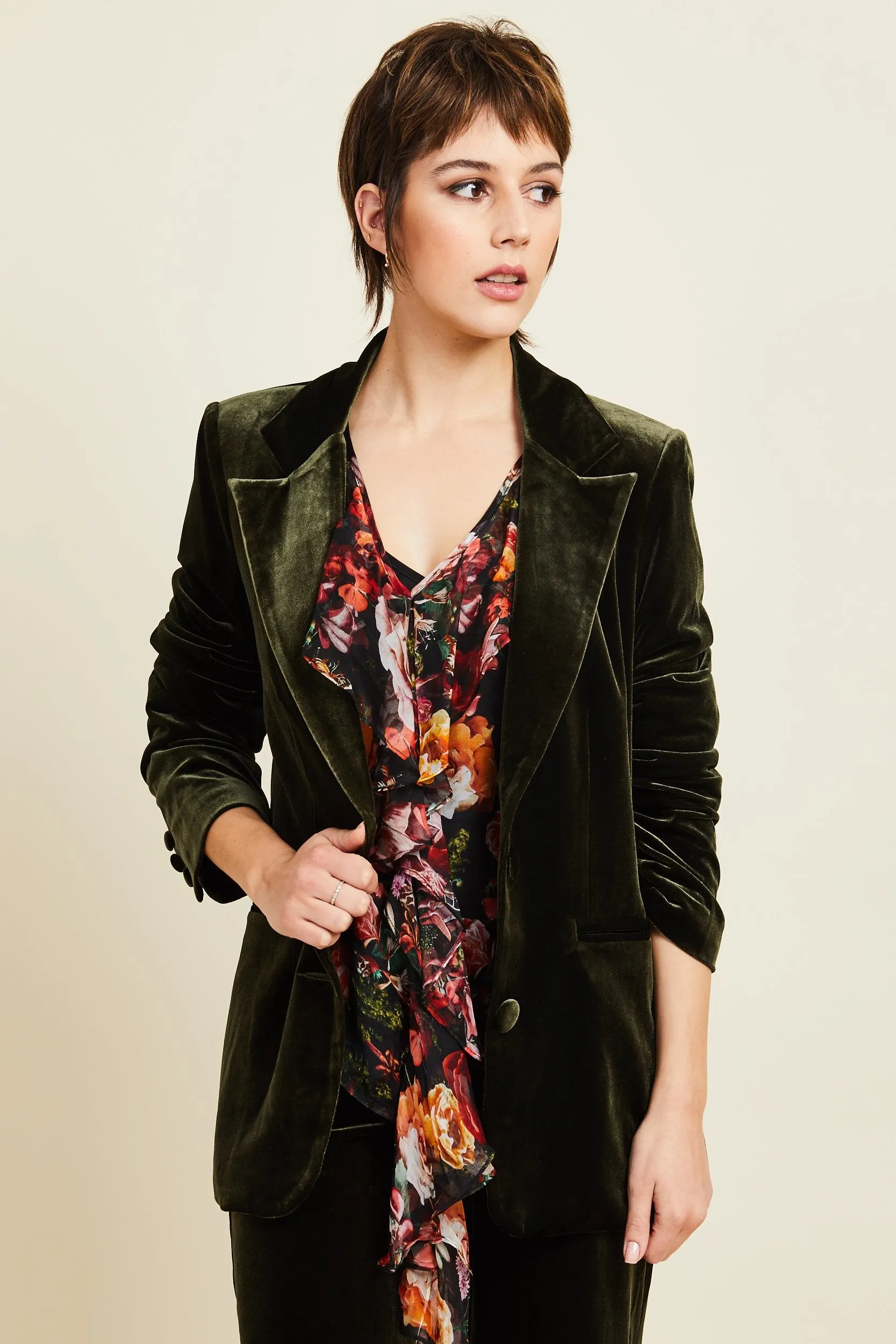 Kamare - Surry Velvet Jacket Olive