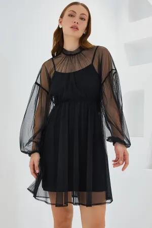 <tc>Robe mini avec détails en tulle pour femme - 2485</tc>
