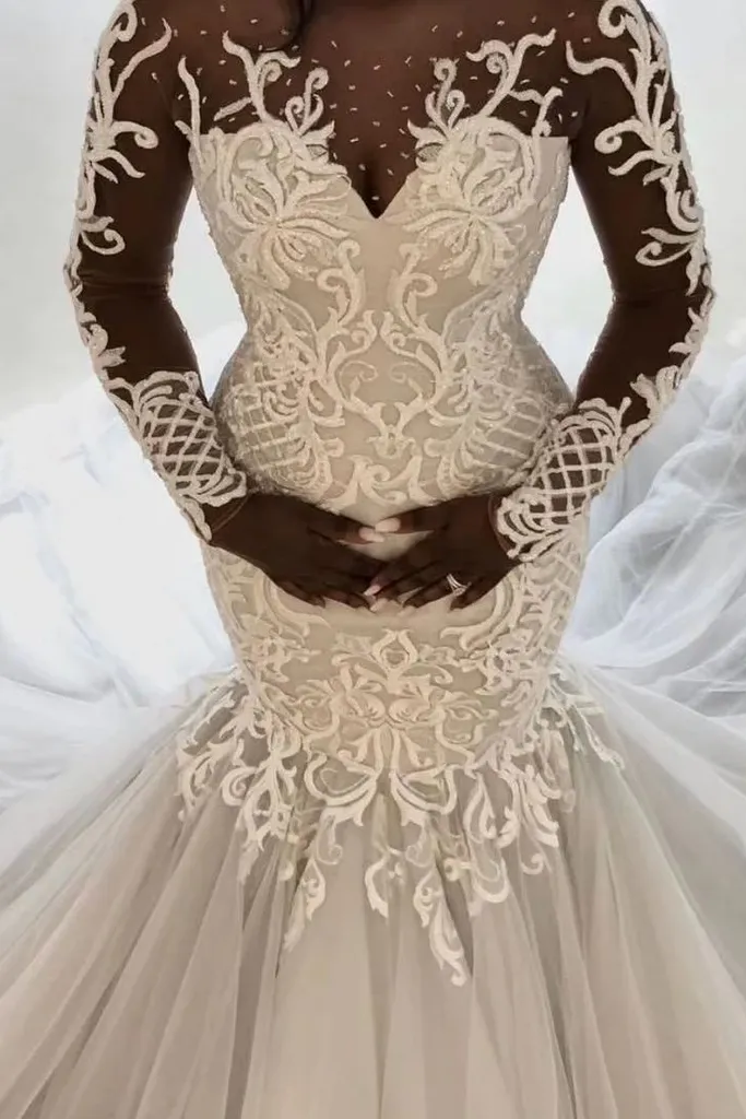 Mermaid Round Collar Long Sleeves Long Train Tulle Applique Wedding Dress