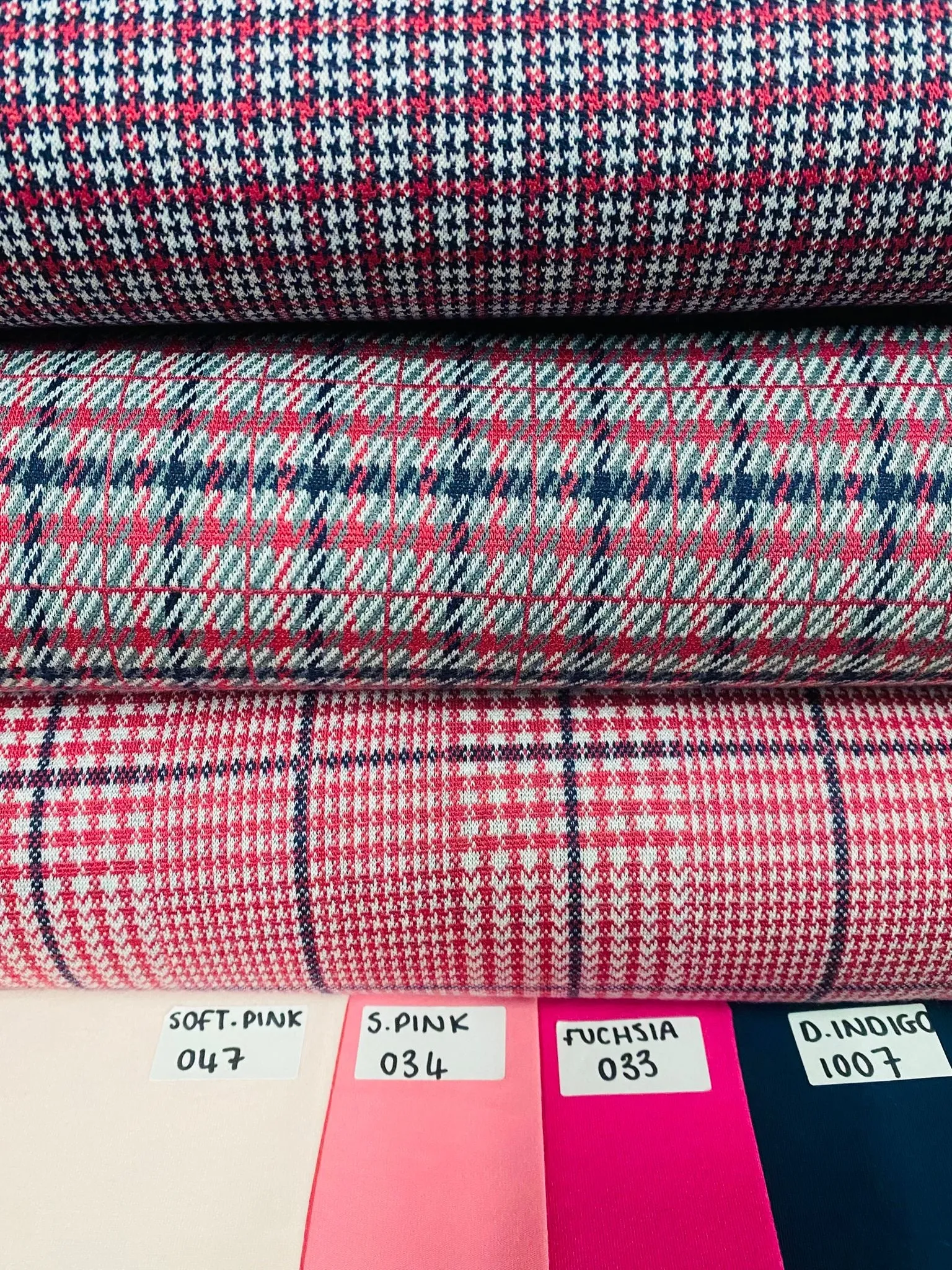 PINK HOUNDSTOOTH BRUSHED PONTE ROMA JERSEY PER METRE SALE