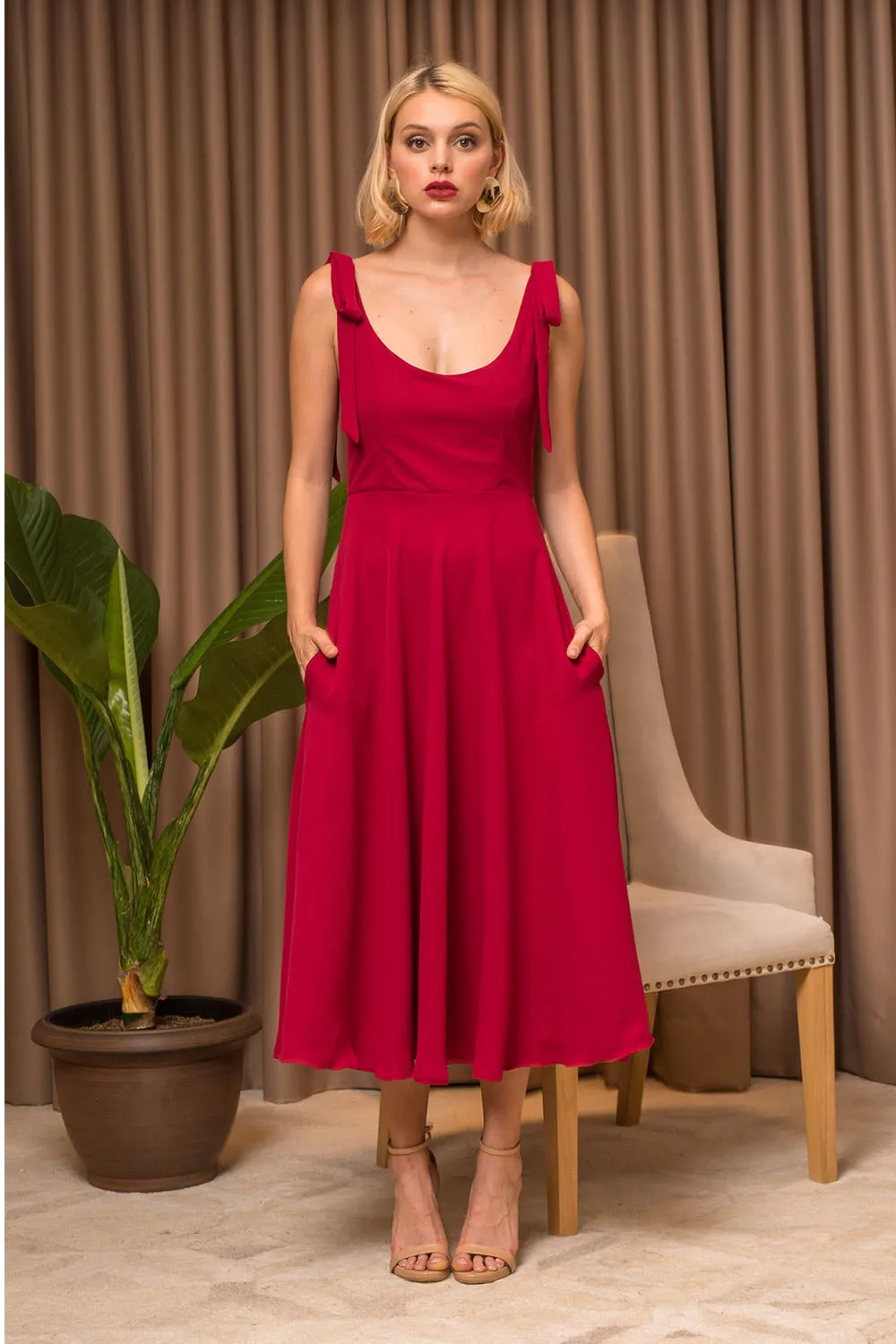 PRECIOSA Low Back Midi Dress with Pockets and Bow Tie on Shoulder (Maroon Crepe)