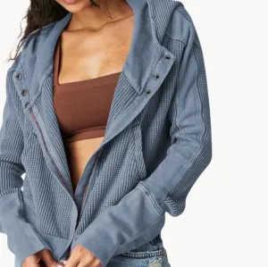 Quinta | luxury soft fabric with ruffle pockets women's coat