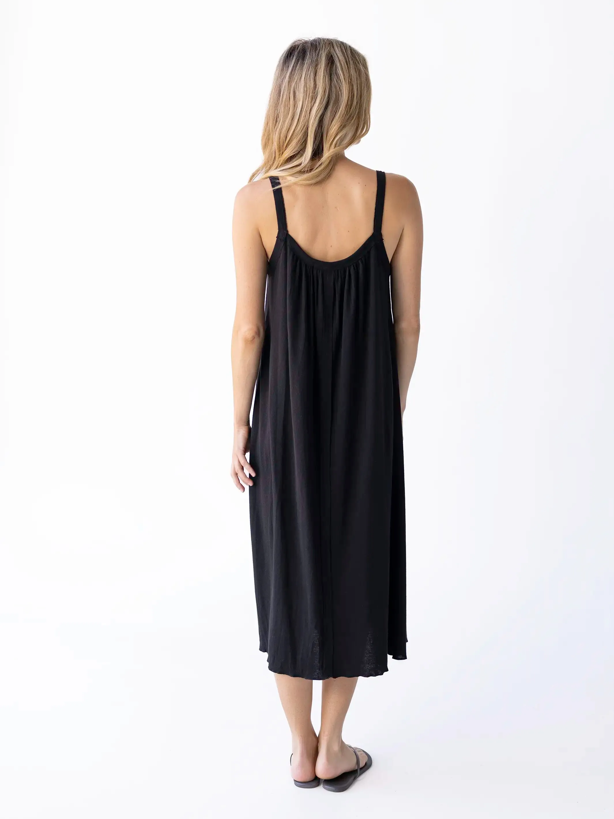 Relaxed Button Down Midi Dress - Black