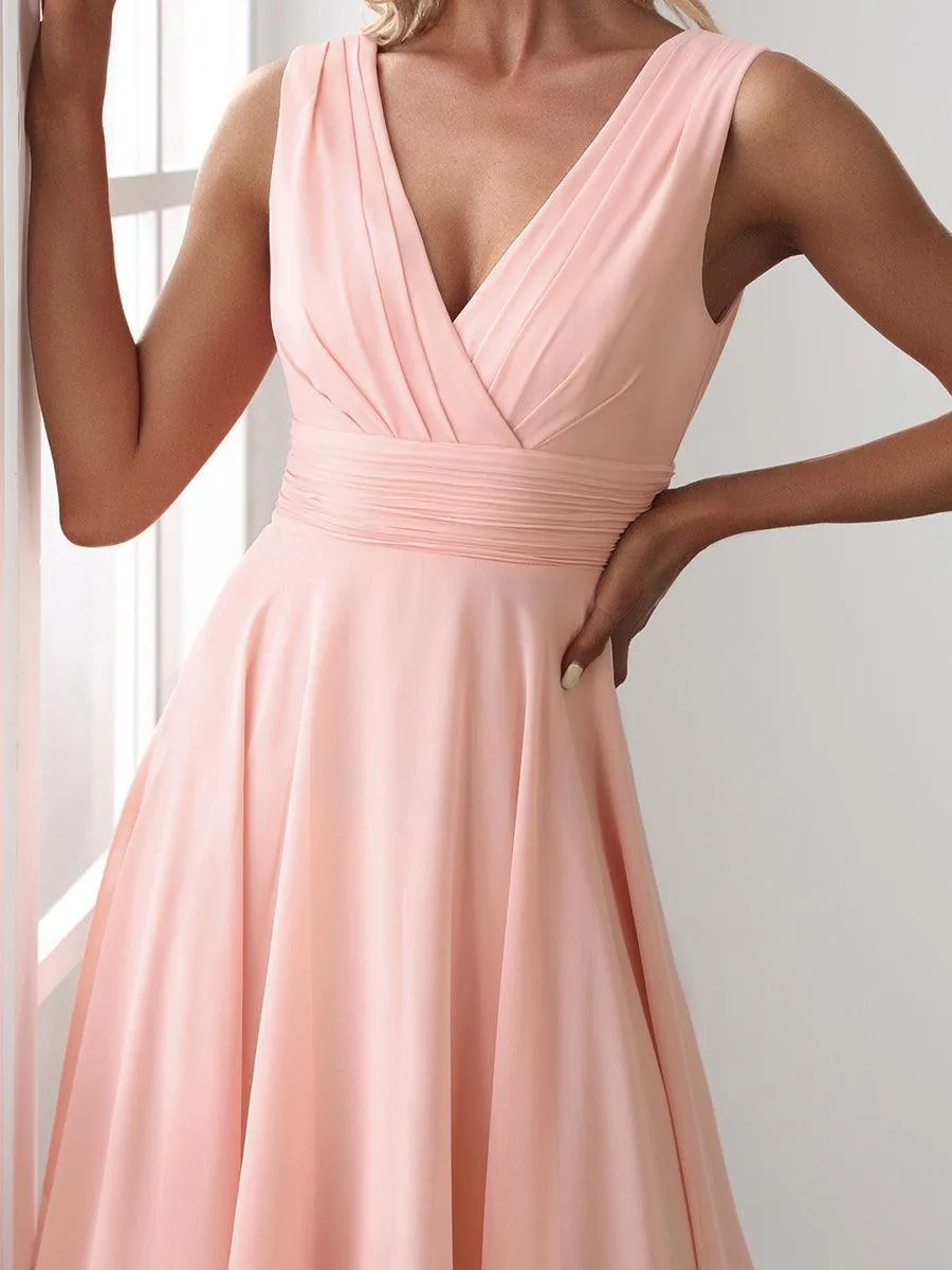 Robe de demoiselle d'honneur en mousseline de soie longueur genou avec ourlet irrégulier