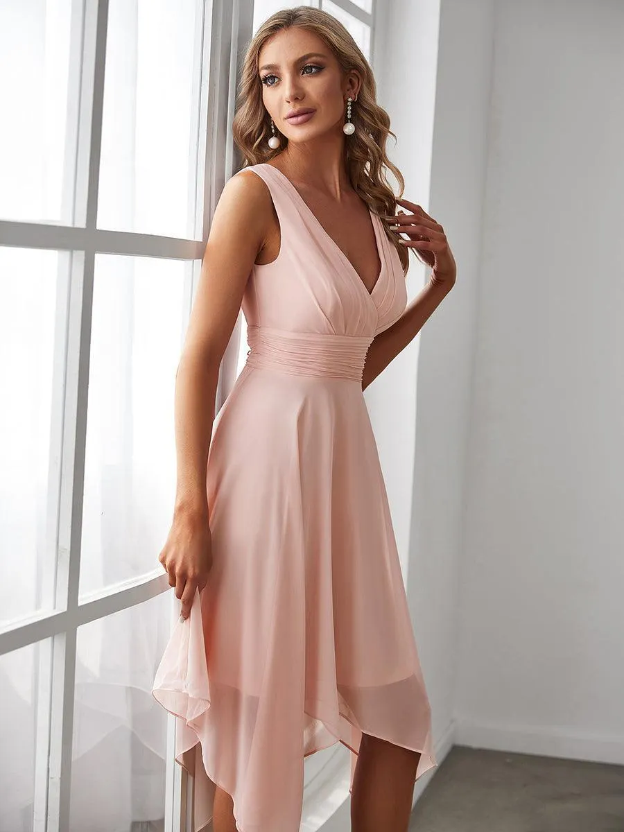 Robe de demoiselle d'honneur en mousseline de soie longueur genou avec ourlet irrégulier