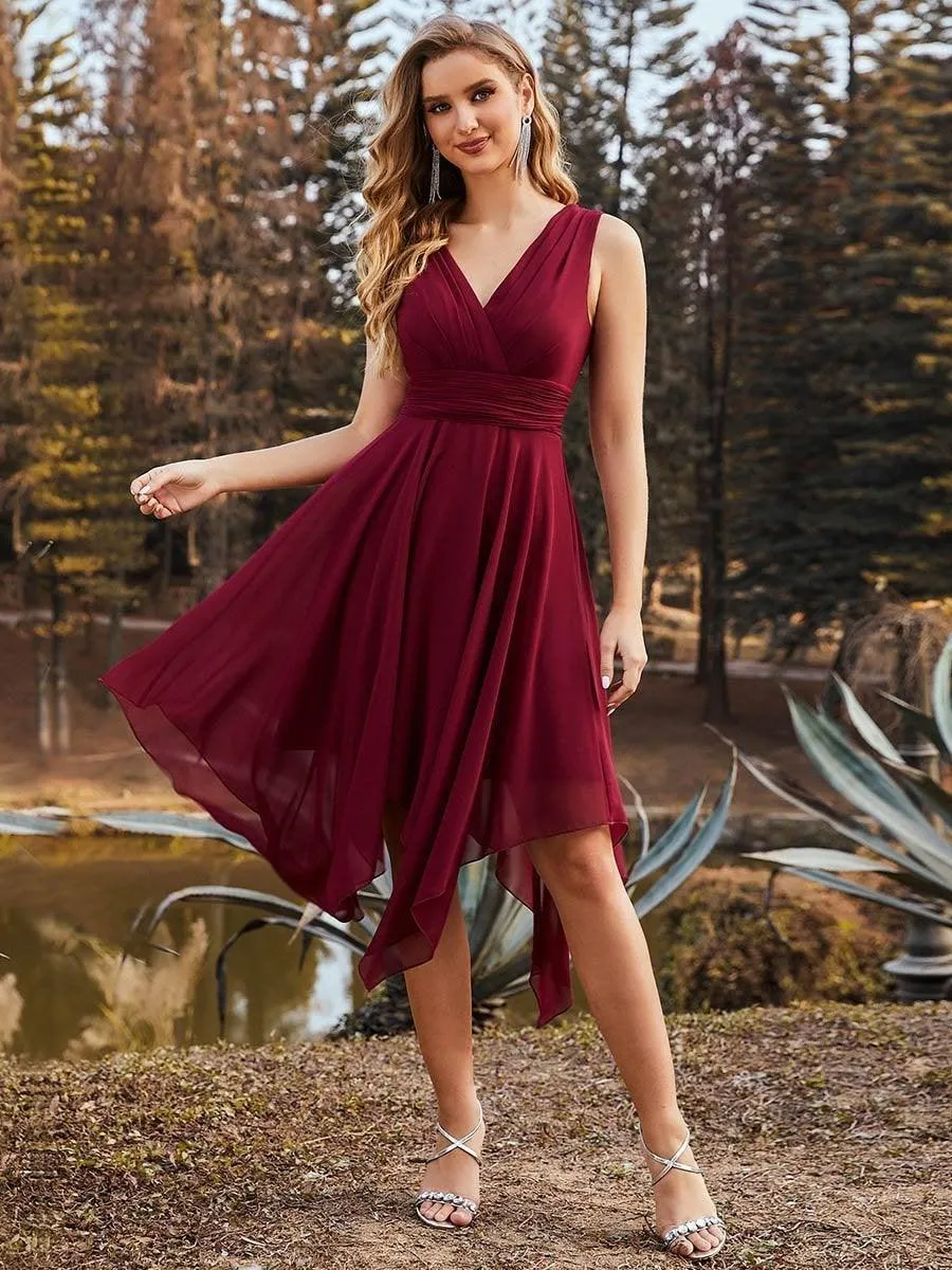 Robe de demoiselle d'honneur en mousseline de soie longueur genou avec ourlet irrégulier