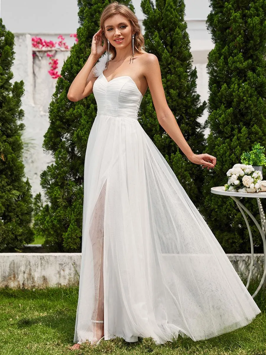 Robe de soirée asymétrique en tulle à appliqués et fente haute
