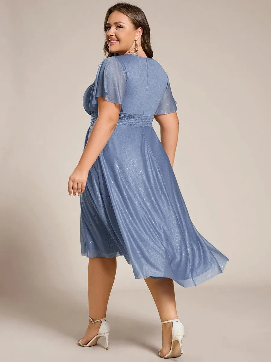 Robe d'invitée de mariage mi-longue à col rond et paillettes