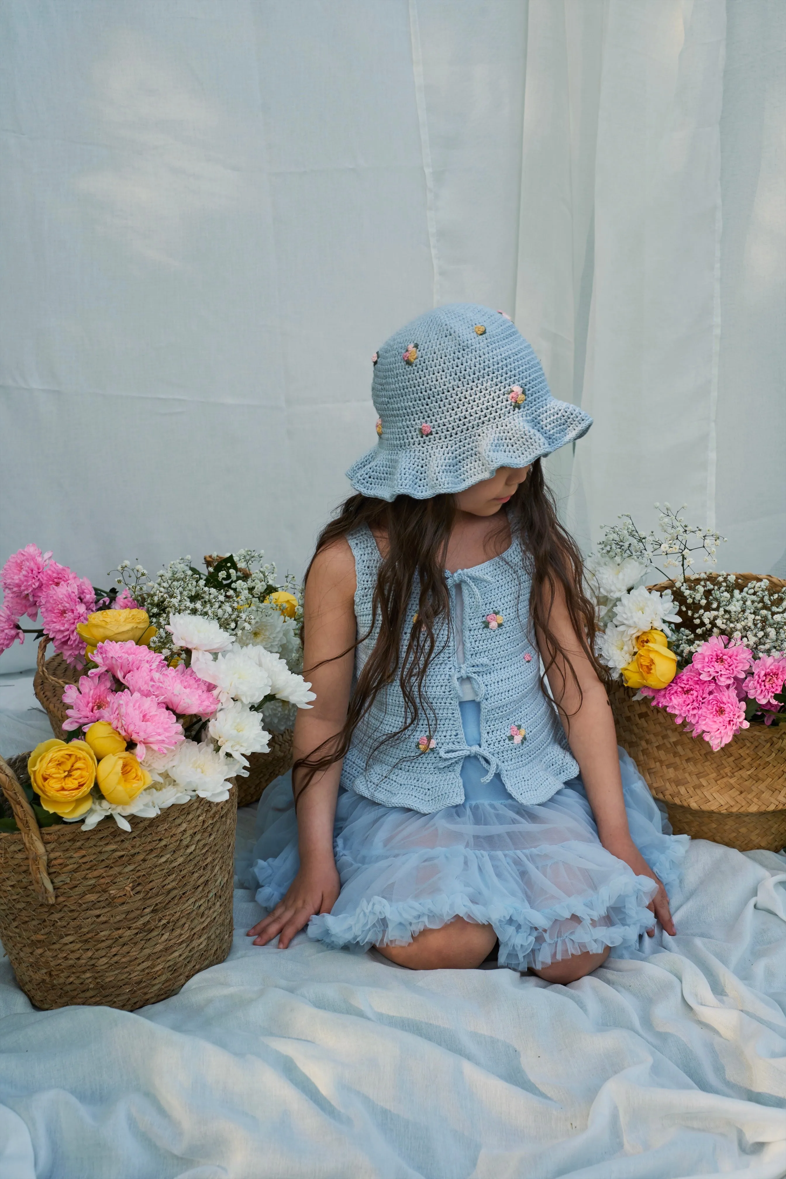 Roses Top | baby blue