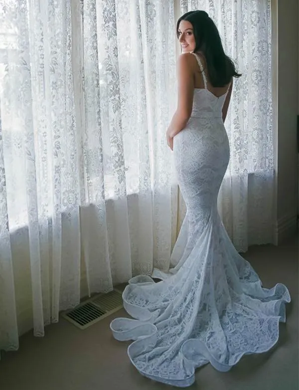Spaghetti Straps Sweetheart Zipper Back Full Lace Wedding Dress OK1079