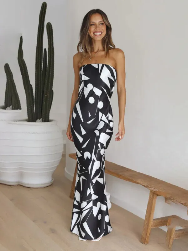 Strapless Maxi Dress with Geometric Print and Form-Fitting Design