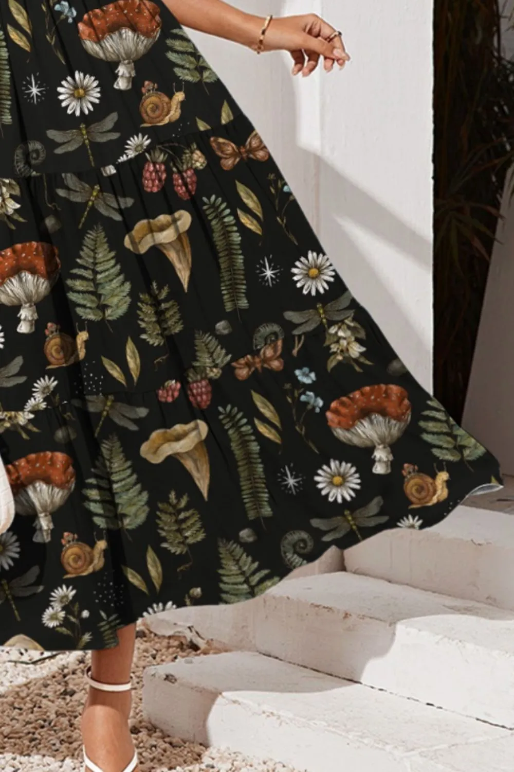 Vonda Tiered Printed Square Neck Cami Dress