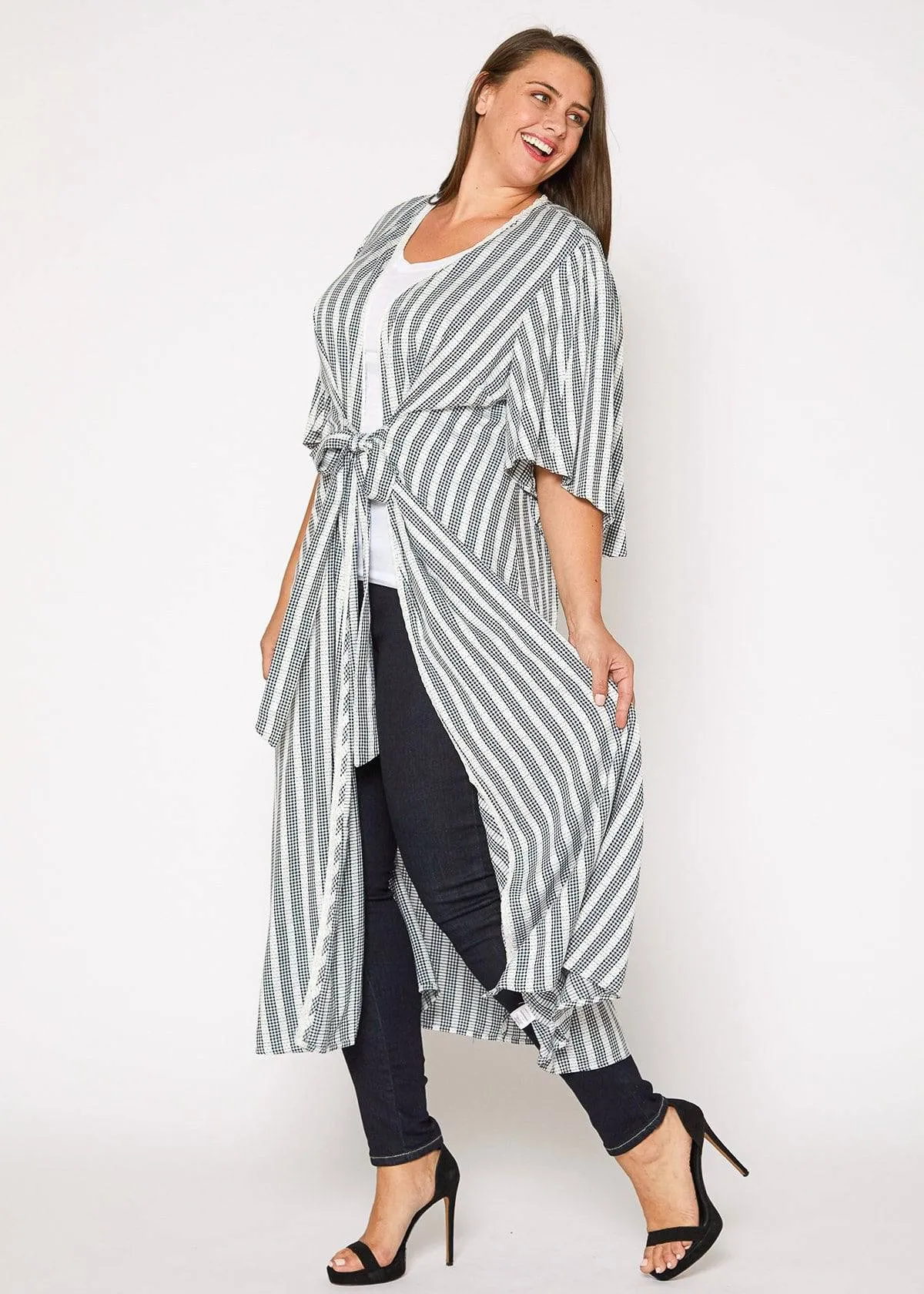 Women's Plus Size Lace Trim Tie Front Maxi Cardigan in Ditsy Gingham