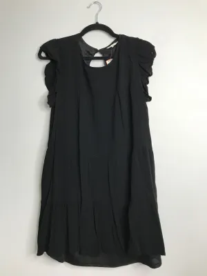 Womens Size Lg Misses Black Altar'd State Dress