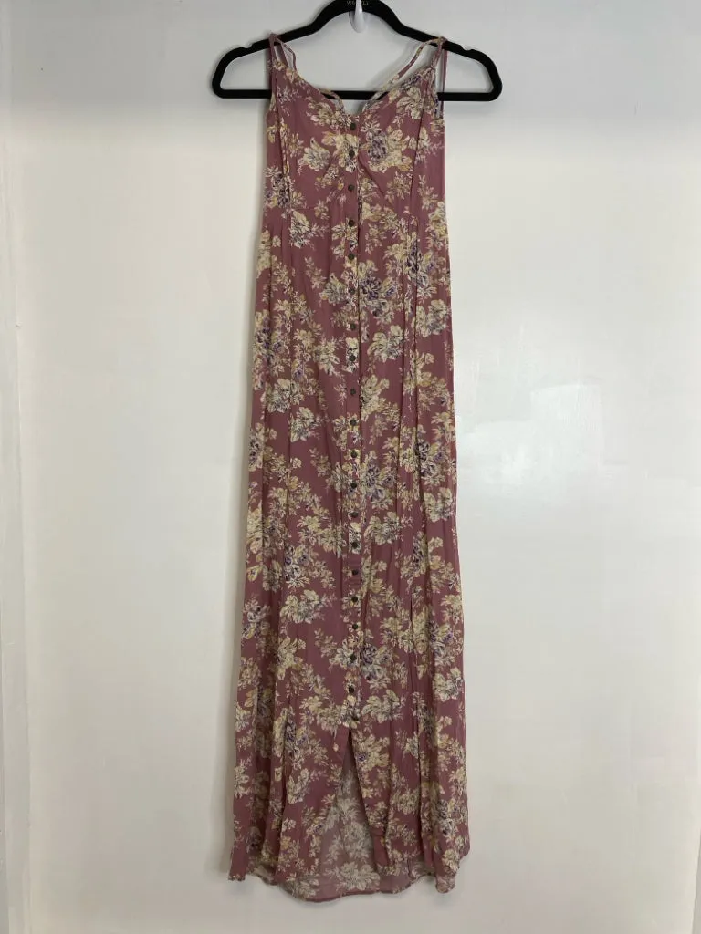 Womens Size Sm Misses Pink AE Dress