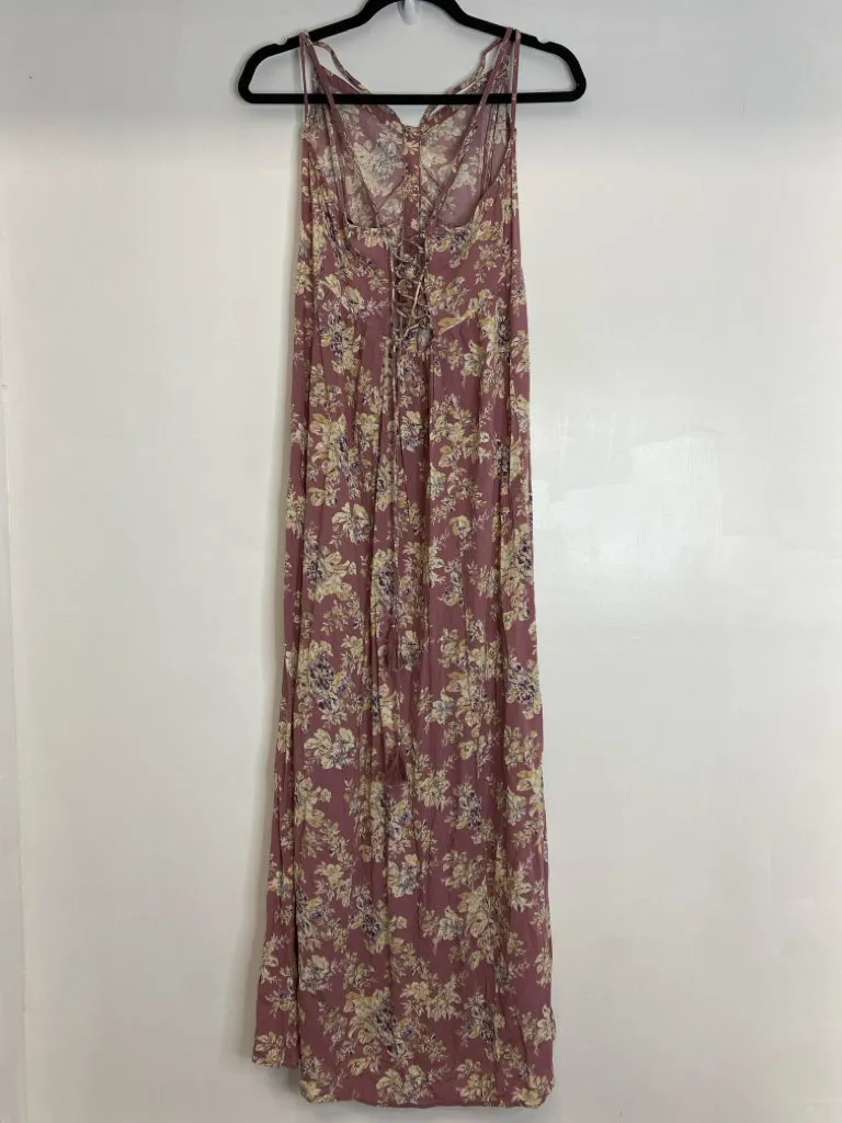 Womens Size Sm Misses Pink AE Dress