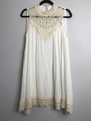 Womens Size Sm Misses White Andree Dress