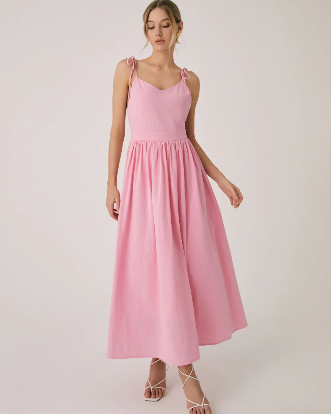 YSABELLE GRACEFUL BACKLESS MAXI